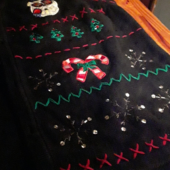 CHRISTMAS  SWEATER  VEST--  WOMENS  2XL ?? - Picture 4 of 8